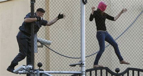 O Grupo Russo Pussy Riot Acervo