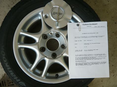 BMW aluett Alufelgen 7x15 ET35 LK5/120 + Sommerreifen 205 60 15 : Biete