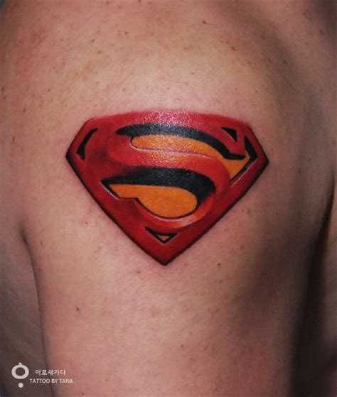 superman tattoo, superman logo | Dövme