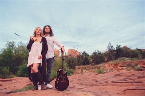 Artful Engagement Photos 201506bring