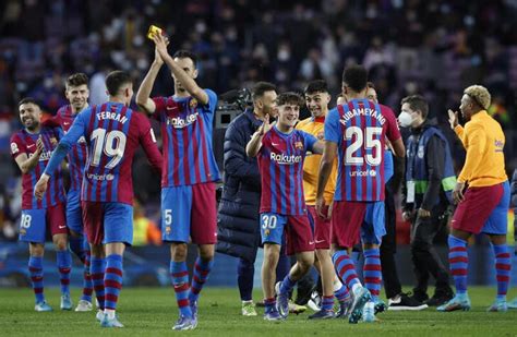 Barcelona Bate Galatasaray De Virada E Vai S Quartas De Final Da Liga