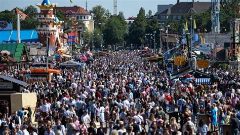 Schwerer Achterbahn Unfall Auf Dem Oktoberfest Acht Verletzte Noz