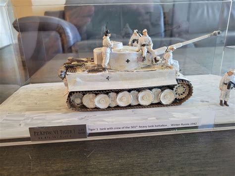 1/35 scale built German Tiger 1 tank in Winter diorama | #4550537483