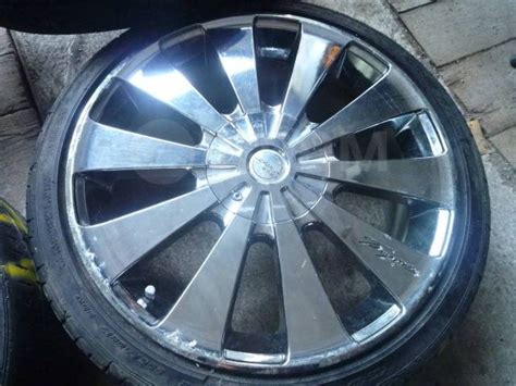 Крутые яп. диски R17 Tempest (4х100/ 4х114,3/ ключ)+ резина 205/40 R17 ...