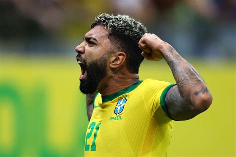 Gabigol conheça a trajetória do astro do futebol brasileiro Metrópoles