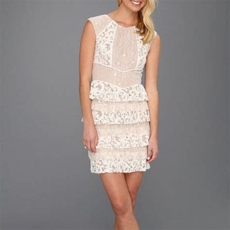 BCBGMaxAzria Dresses Bcbgmaxazria Ivory Nude Lacetiered Dress