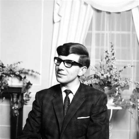 Rare Photos of Young Stephen Hawking Through the Years Photos