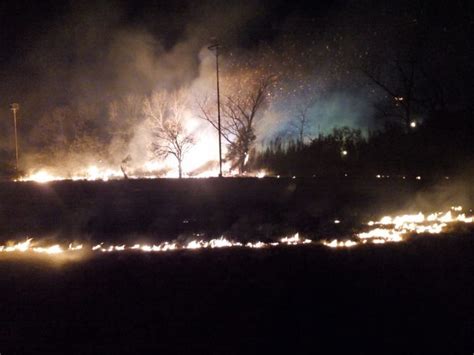 Impresionante Incendio En El Predio De Una Fábrica Noticias Rosario