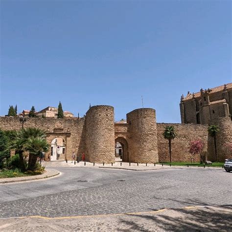 Puerta De Almocabar Ronda Andaluc A