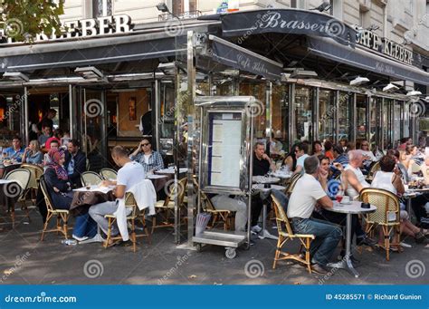 Paris Restaurant At Lunch Time Editorial Photo Image 45285571