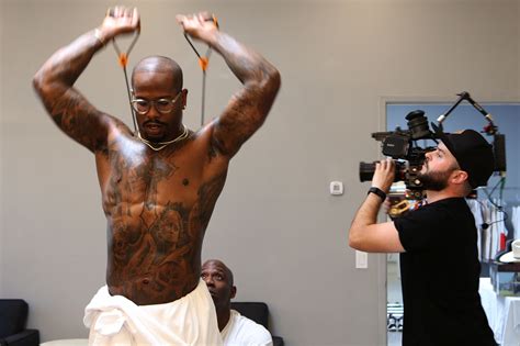 Toned Up Body Issue 2016 Von Miller Behind The Scenes Espn