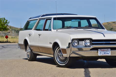 1967 Oldsmobile Vista Cruiser Bring A Trailer