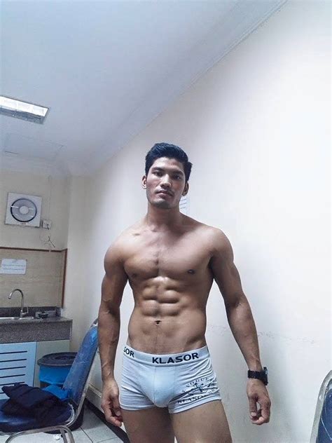 M Y A N M A R H U N K S Sexy Myanmar Hunk Myo Thet Paing