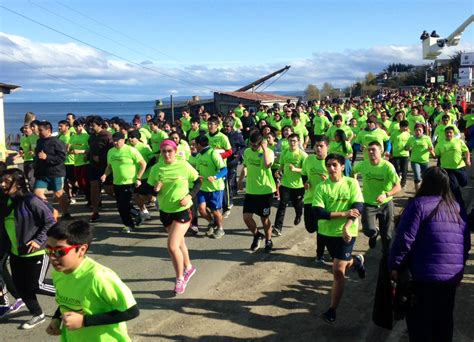 Más De Dos Mil Personas Participaron En La Gran Corrida Familiar Del Estrecho Ovejeronoticias