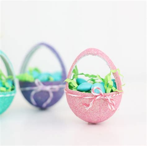 Itty Bitty Paper Mache Easter Baskets | Damask Love