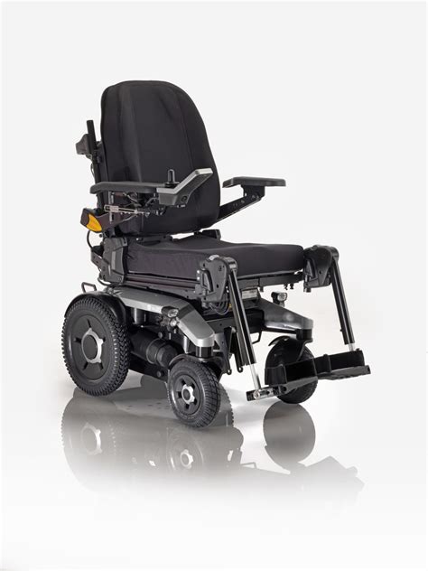 Invacare AVIVA RX20 Rear Wheel Drive Powerchair UK Recare