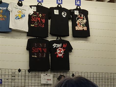 All the Sum 41 Merch on the current tour : r/Sum41