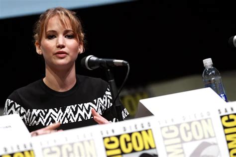 Troydan Vs Jennifer Lawrence Net Worth 2024