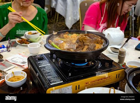 Chinese Restaurant Hot Pot Hong Kong China Stock Photo Alamy