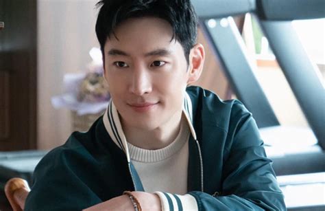 Lee Je Hoon Confirmed To Star In Taxi Driver Season Jaynestars