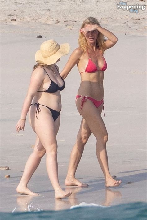 Gwyneth Paltrow Looks Hot In A Red Bikini In Mexico Fappening