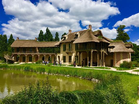 Le Hameau De La Reine Un Village L Ombre Du Ch Teau De Versailles