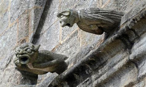 DAIMONOLOGIA: The Christian History of the Gargoyle