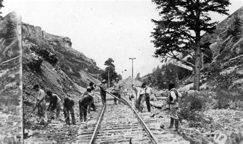 Hiking The Former Transcontinental Railroad