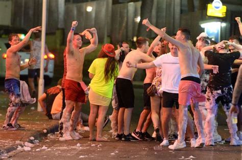 Magaluf Mayor Comes Up With Ruthless Plan To Deal With ‘boozed Up British Scum’ Sick Chirpse