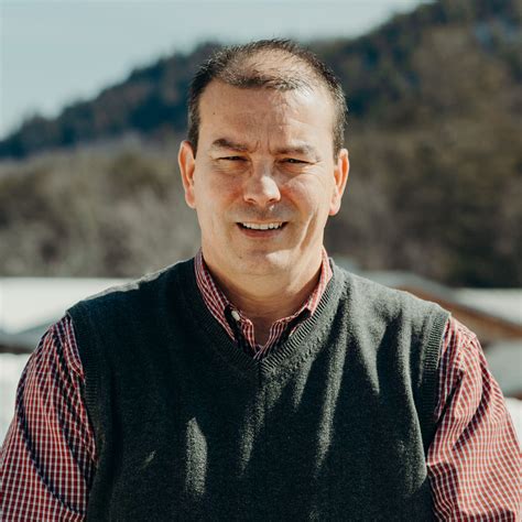 Dr. Wayne Slusser | Word Of Life Bible Institute