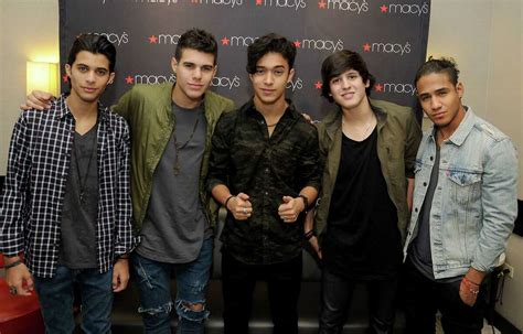 Latino Boy Band Cnco Draws Hundreds At Macys In Houston