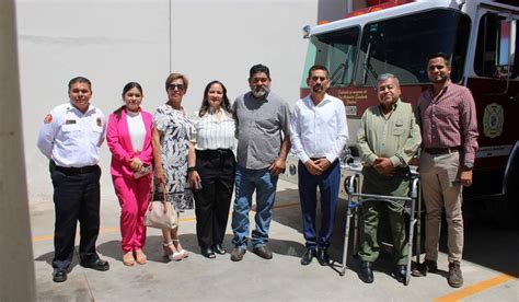 Fructífera gestión de Jesús Flores en equipamiento para bomberos de