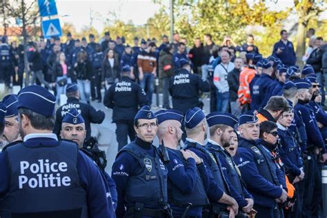 Vivaldi Pas De Respect Pour La Police Suite Au D C S De Thomas