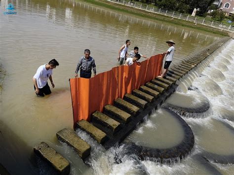 Pvc Tarpaulin Flood Barrier Fence Buy Residential Flood Fence Water