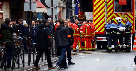 Al Menos Tres Muertos Tras Tiroteo En Una Concurrida Calle De Tiendas