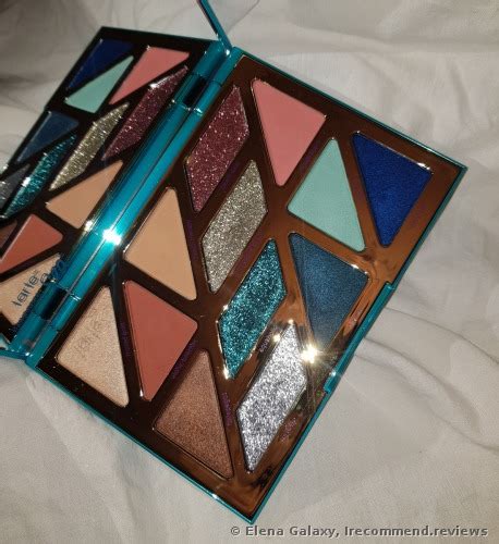 Tarte Rainforest Of The Sea High Tides And Good Vibes Eyeshadow Palette Its A Gorgeous Marine