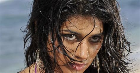 Shraddha Das HOT Bikini Wet Dress Spicy Pics