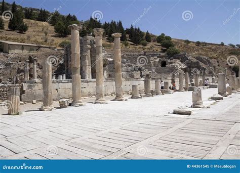 Ruinas Antiguas En Ephesus Imagen De Archivo Imagen De Entrada