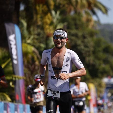 Le Fran Ais Sam Laidlow Triomphe Lors Des Championnats Du Monde Ironman