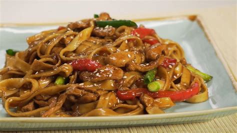 Удон с курицей и овощами: пошаговый рецепт приготовления
