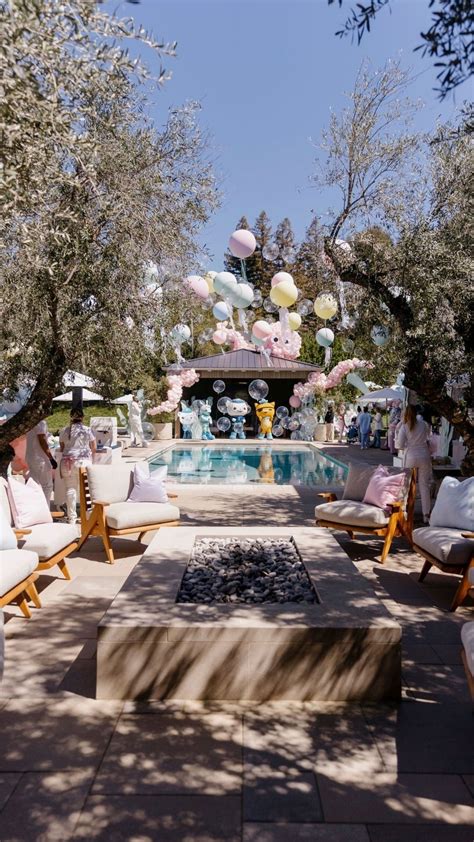 Khloé Kardashian Throws True An Epic Octonauts Themed Birthday Party