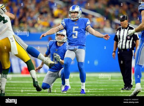 Matt prater detroit lions hi-res stock photography and images - Alamy