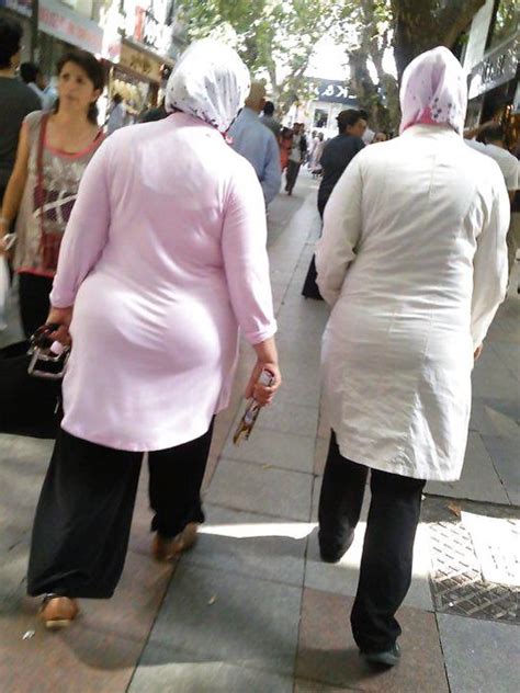 Hijab Culo Voyeur ZB Porn