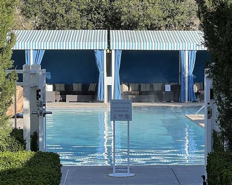 Discover the Natural Mineral Pools of Calistoga: Open to All Visitors! - Hunter Games Magazine