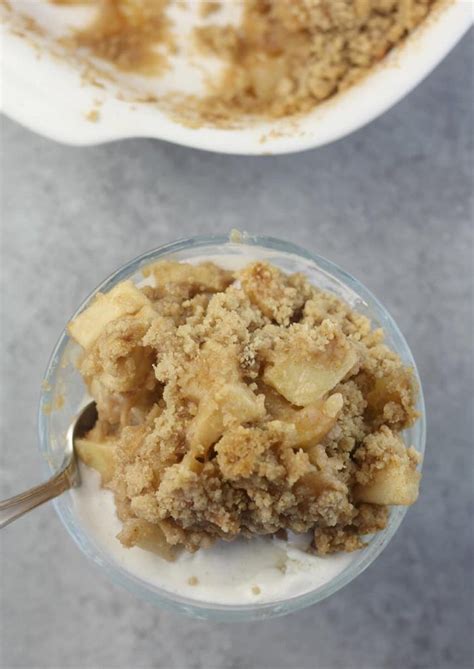 Easy Apple Crisp Without Oats With Streusel In Dessert Cup Apple