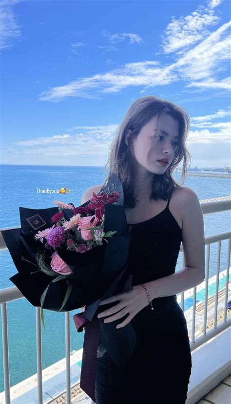 Becky Armstrong Famous Girls Becky Cute Gay Couples