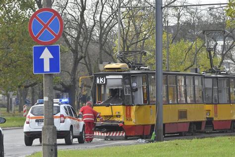 Wypadek Tramwajowy Przy Ul Elekcyjnej W Warszawie Super Express