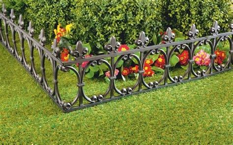 Decorative Metal Garden Edging Garden Design Ideas