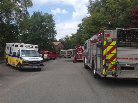 Huntsville Fire & Rescue battling apartment fire | WHNT.com