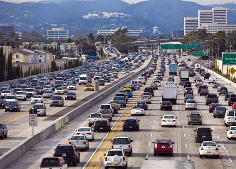 Conducir En Carreteras De M Ltiples Carriles Con Tr Fico Pesado